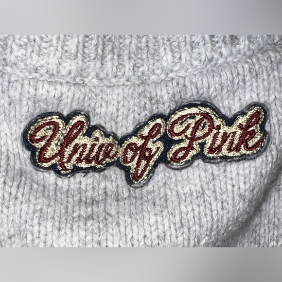 💗VS PINK VINTAGE 2008 CARDIGAN BUTTON UP SWEATER💗 - Picture 5 of 11